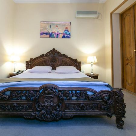 Hotel Vip Tbilisi ภายนอก รูปภาพ